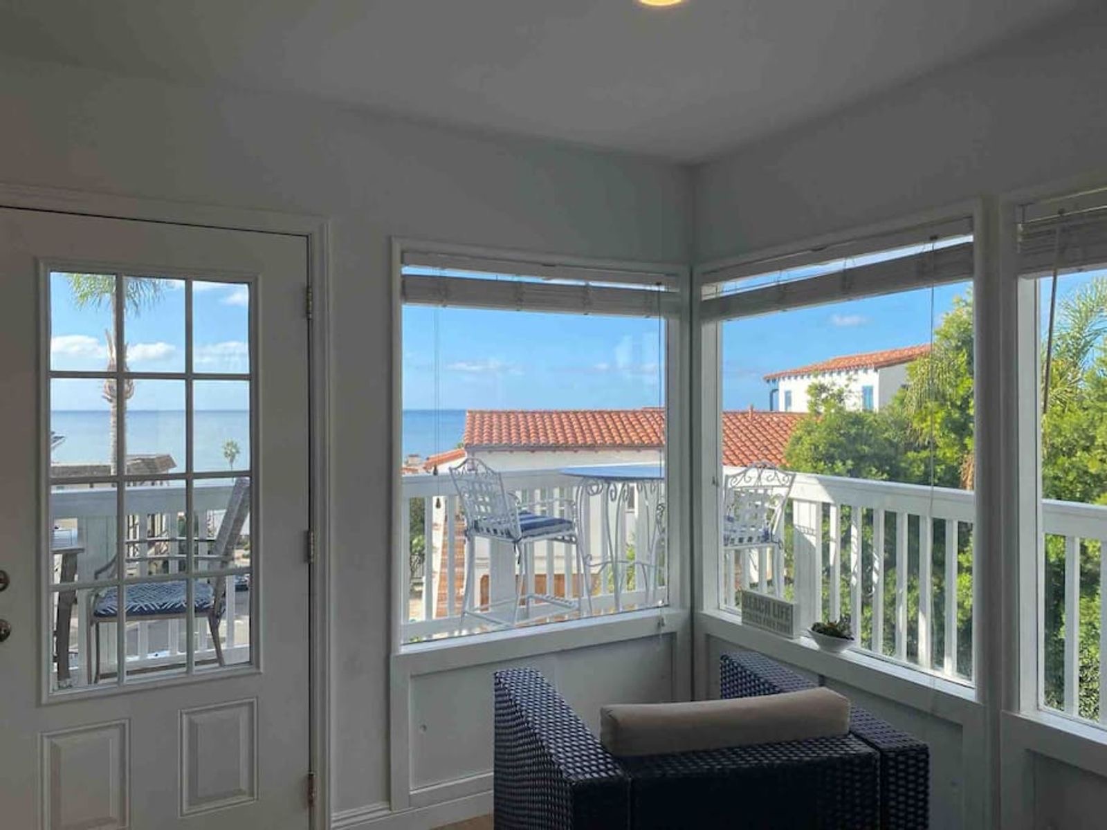 The Charmer — ocean view lounge
