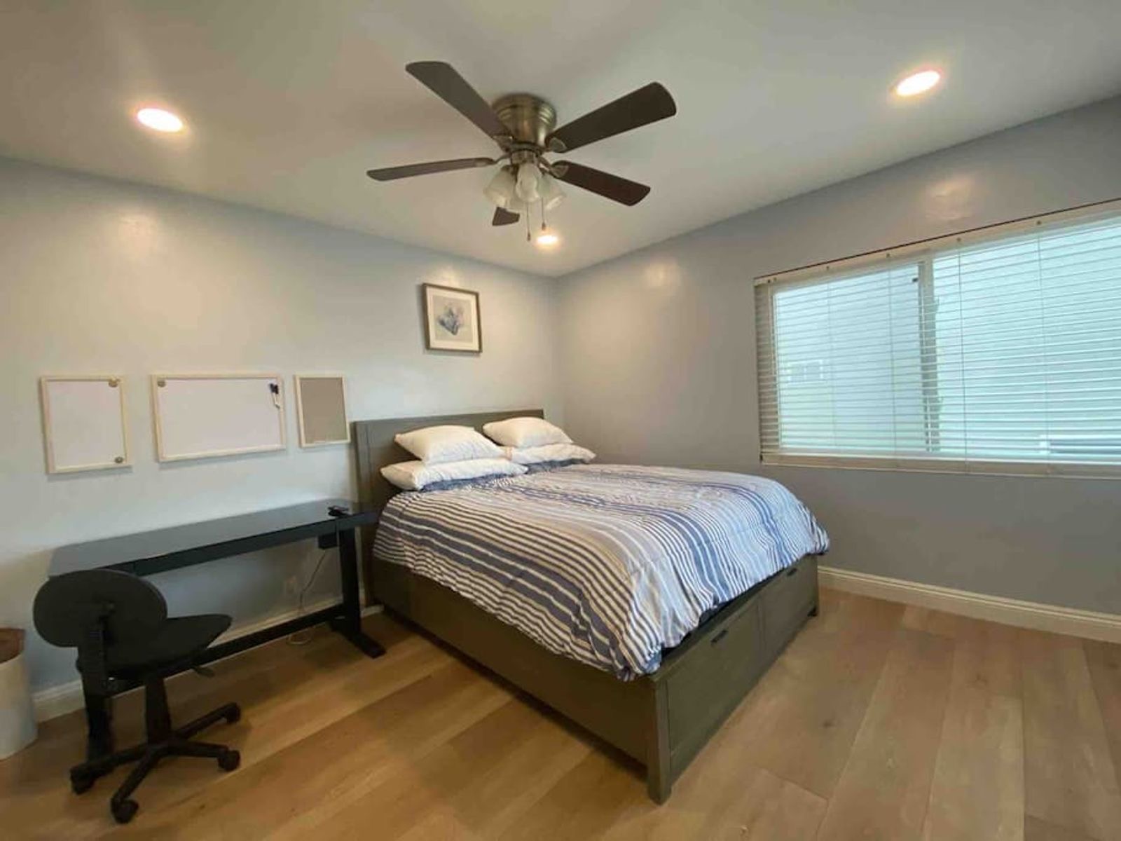 The Charmer — bedroom queen