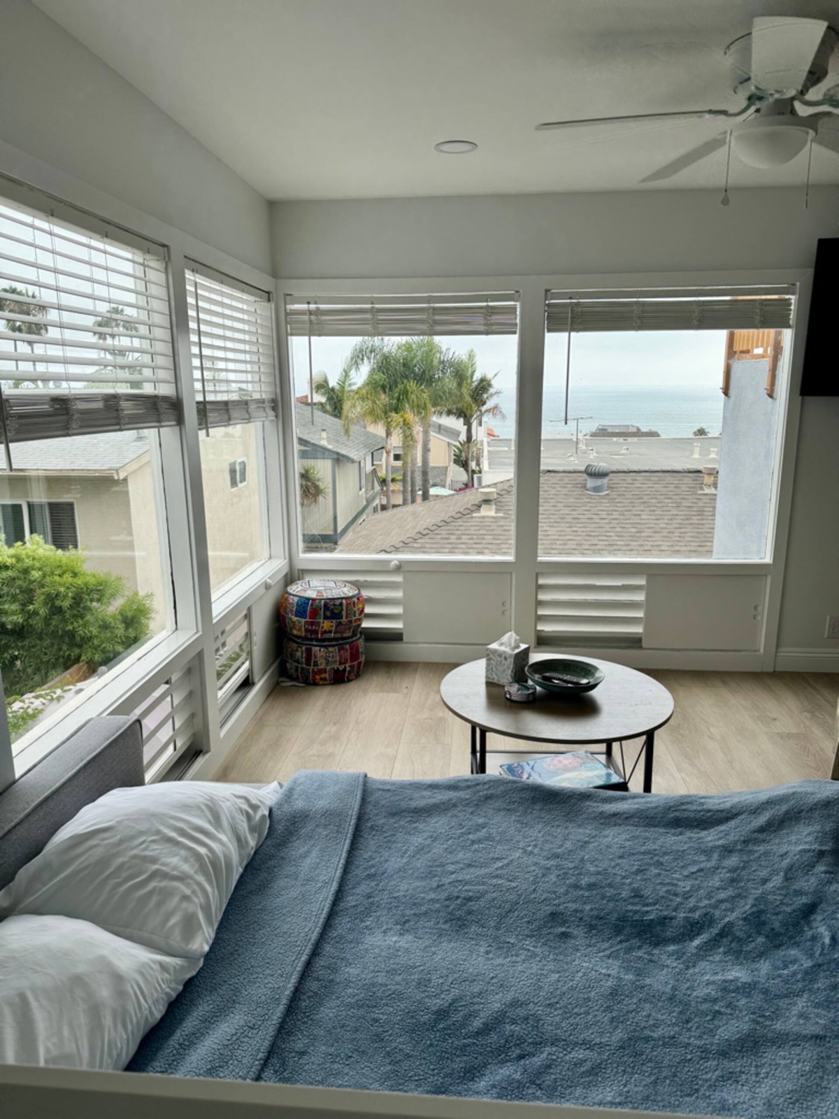 San Clemente's Jewel (Unit D): living room sofa bed open